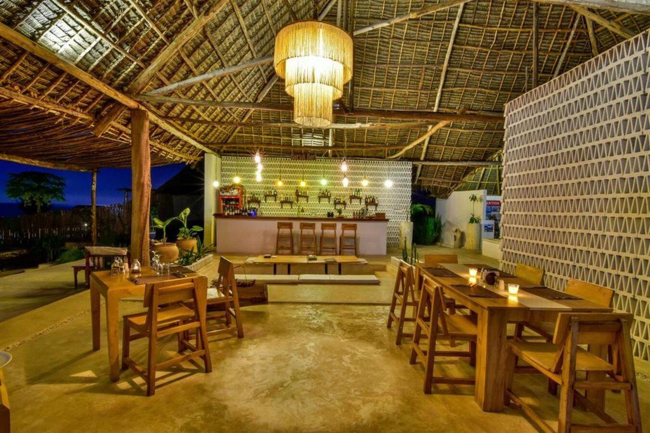 Zanbluu Beach Hotel Kiwengwa  Exterior photo