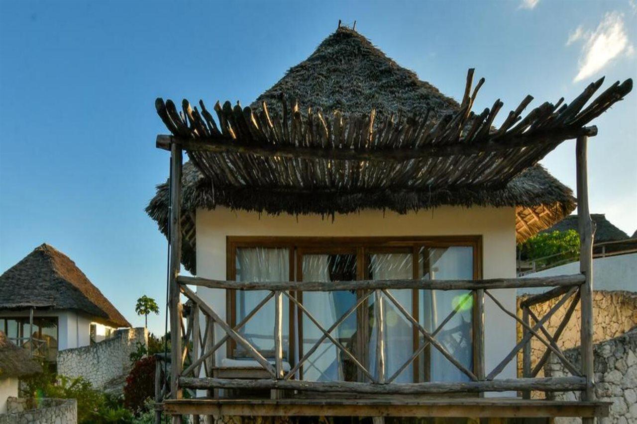 Zanbluu Beach Hotel Kiwengwa  Exterior photo