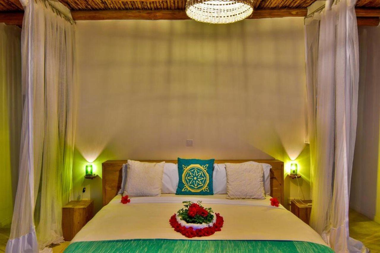 Zanbluu Beach Hotel Kiwengwa  Exterior photo