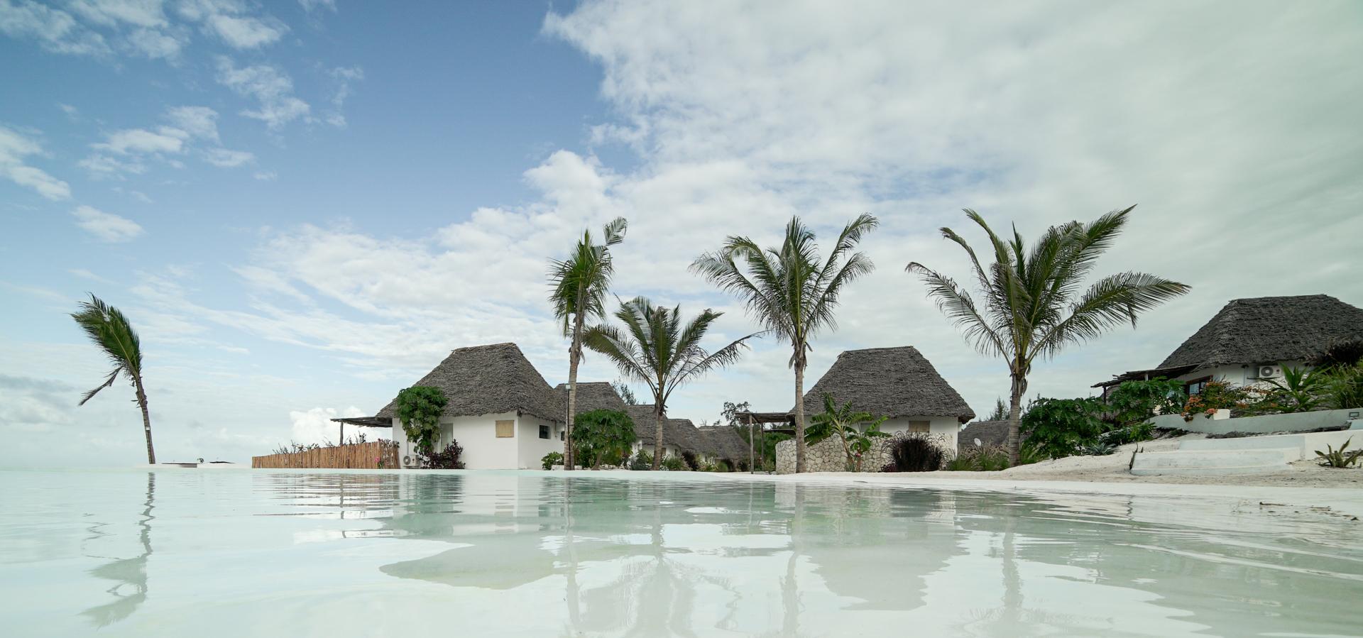 Zanbluu Beach Hotel Kiwengwa  Exterior photo
