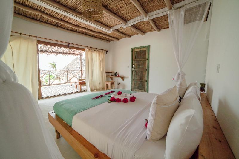 Zanbluu Beach Hotel Kiwengwa  Exterior photo